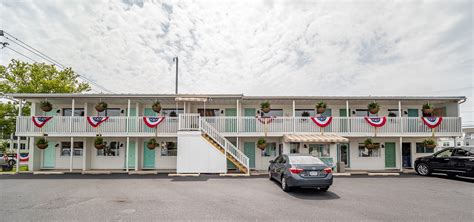 Ocean glass inn. Our luxurious, boutique, and beautifully redone inn is perfectly located in the heart of Rehoboth Beach. Just a 1 mile walk to the beach and nationally recognized boardwalk. Hotel Policies » Ocean Glass Inn 