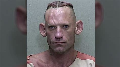 October 2 florida man. N***d Florida man with crossbow who claimed aliens were after him shot by deputy. A n***d Florida man who aimed a crossbow at deputies as they attempted to arrest him for barricading himself inside his house. Phillips’ father called the police and said he was threatened by his son, 26-year-old Glen Phillips, under the influence of narcotics ... 