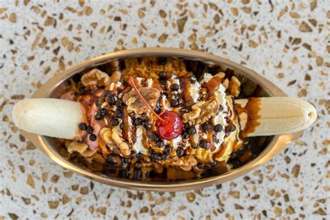 Oddfellows ice cream williamsburg. OddFellows -- the ice cream parlor from former wd~50 pastry chef and current Lady Jay's/Empire Mayo proprietor, plus husband/wife partners Mohan and Holiday Kumar -- is the next logical step in ... 
