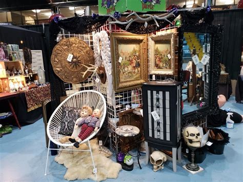 Oddities expo. Yes! Concessions will be open inside the hall and also out in the lobby. 