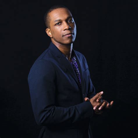 Odom leslie. When Leslie Odom Jr. was about to turn 30, he thought about quitting acting. He had been hustling for a decade in Los Angeles by then, nabbing small TV spots here and there. He loathed the ... 