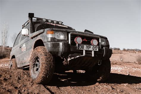 Off Road Advice Tips And Tricks For Beginners CarBuzz