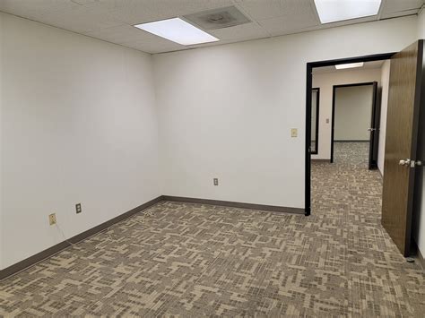 Office 4023 State St. Suite 10, Bismarck, ND FOR SUBLEASE