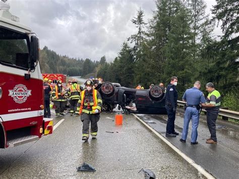 Officer Hospitalized after Vehicle Accident on Interstate 90 [Sammamish, WA]