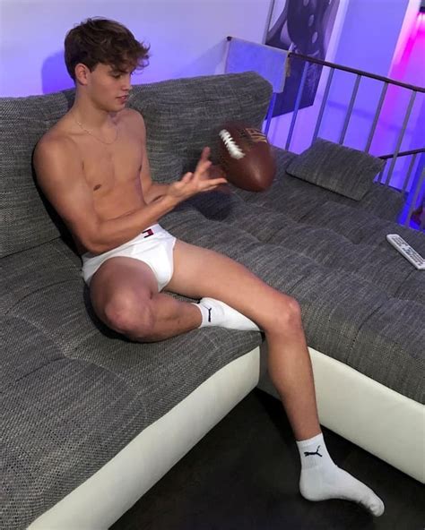 Officialeduhauer Leaked +18 60 Videos