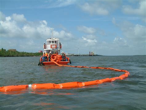 Offshore Oil Spill Response Equipment Short or Long term Hire