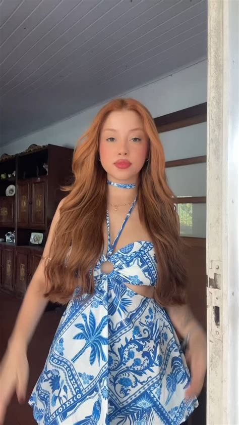 Oficial.Kellycris Onlyfans Leak
