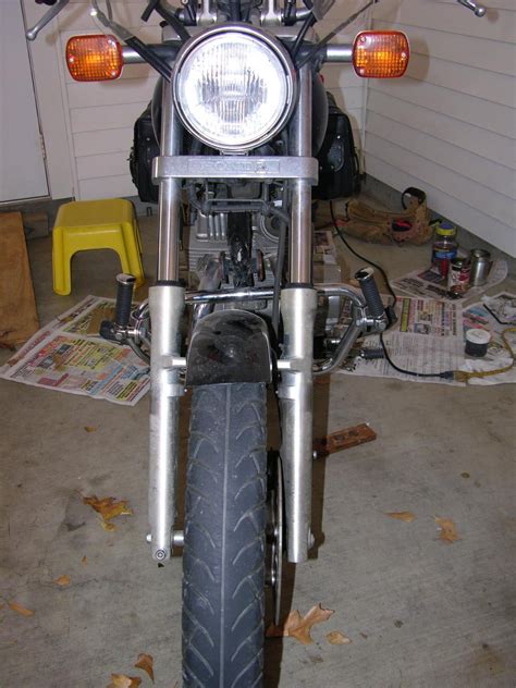 Often asked: How To Straighten Bent Motorcycle Forks?