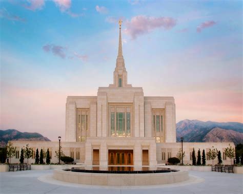 The Ogden Utah Temple serves as a religious centerpiece to downtown Ogden where it occupies an entire city block on Washington Boulevard (US Highway 89). The historic Ogden Tabernacle, completed in 1956, shares the temple block and holds the distinction of being the last tabernacle built by the Church.