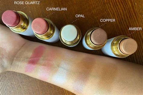 Ogee makeup. Find helpful customer reviews and review ratings for Ogee Sculpted Face Stick (CARNELIAN - SHEER LUMINOUS CORAL) Certified Organic Blush Stick - Multi-Use Cream Blush & ... It is actually a lot more makeup than I am used to wearing (usually I wear foundation and blush, ... 