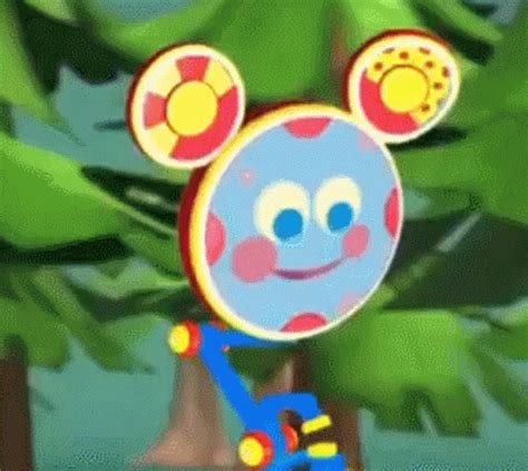 Oh toodles mickey mouse clubhouse gif. Dec 5, 2018 · An entry on the fan-sourced website Disney Wiki lists Toodles as a 'super computer,' while a 2016 piece on Mickey Mouse Clubhouse by writer Lyz Lenz refers to Toodles as a 'flying robot.' 