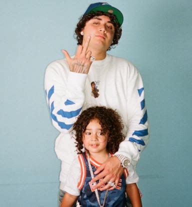 Ohgeesy has a net worth of approximately $2 million. His income comes from selling merchandise on his Instagram account and recording his own songs. His followers, mainly millennials, are large on the social networking site. The rapper also has a son named Sincere. His girlfriend has not yet revealed her name.. 