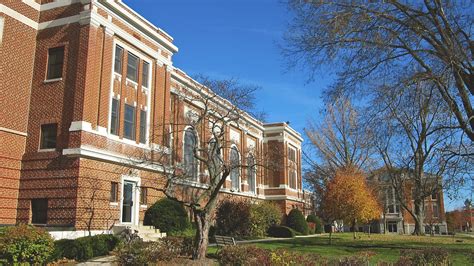Ohio northern. The most popular majors at Ohio Northern University include: Engineering; Business, Management, Marketing, and Related Support Services; Health Professions and … 