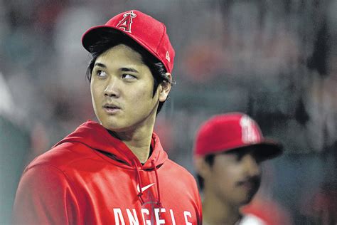 Ohtani, Bellinger, Montgomery, Snell head free agent market. Players can start contract talks Monday