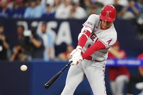 Ohtani hits majors-best 39th HR before leaving game in Angels’ 4-1 loss to Blue Jays