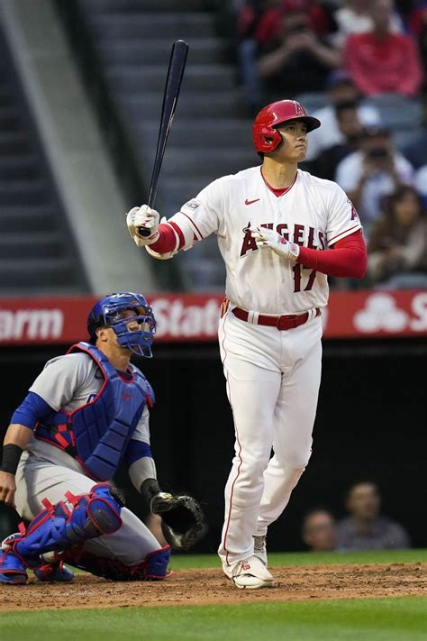 Ohtani homers, Trout comes up big in Angels’ 7-4 win over Cubs