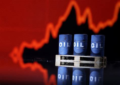 Oil costs decrease since the president signs US-Iran interim peace agreement