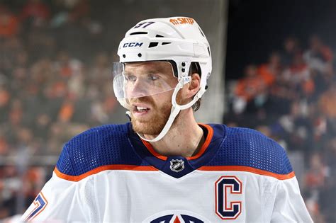 Oilers star Connor McDavid to miss 1 to 2 weeks with upper-body injury