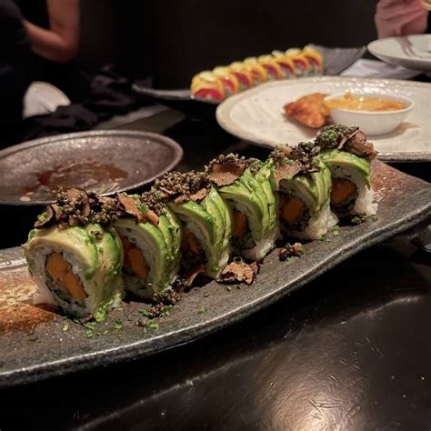 Oishii boston. Oishii Boston: Top Shelf Sushi - See 290 traveler reviews, 142 candid photos, and great deals for Boston, MA, at Tripadvisor. 