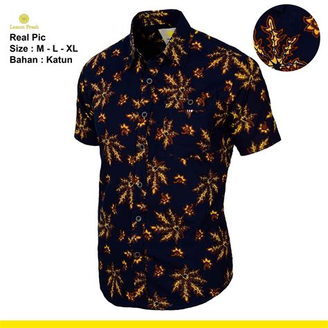 OjOl TyPo flanel batik & atasan crop dengan 429 pilihan biru pastel petugas bea cukai coba higgs malam ini image 1