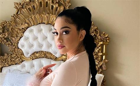 Ojeda onlyfans. In conclusion, the controversy surrounding Jailyne Ojeda’s OnlyFans leak brings to the forefront important discussions about privacy, consent, online security, and societal attitudes toward female sexuality. It serves as a reminder of the challenges faced by content creators in maintaining control over their own narratives and protecting ... 