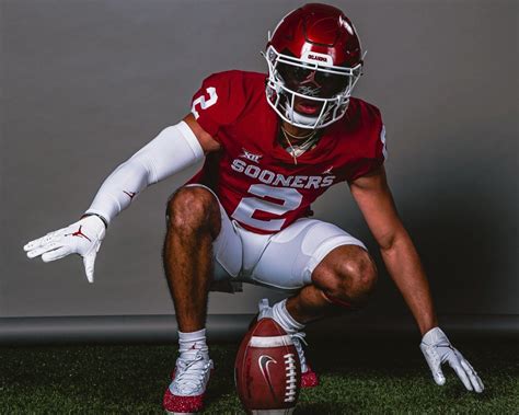 Oklahoma Loses Talented 2024 WR Commit - Sports Illustrated