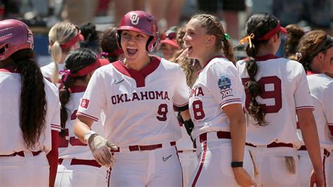 Apr 12, 2023 · Alyssa Brito hit a two-run home run, Jordy Bahl pitched a shutout and top-ranked OU beat 12th-ranked LSU 3-0 Tuesday night in Baton Rouge, La. The Sooners (37-1) only had two hits, but they scored all three runs in the second inning to extend their winning streak to 29 games. Bahl (12-1) scattered three hits with one walk and 13 strikeouts in ... . 