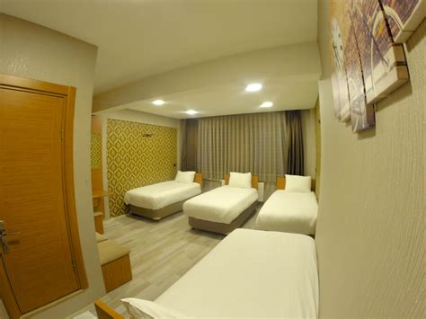 codini.rgarabwor.edu.pl. 