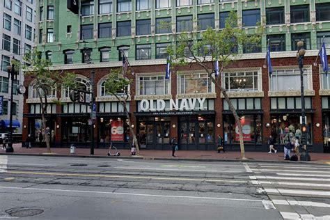 Old Navy closing down SF Market Street location