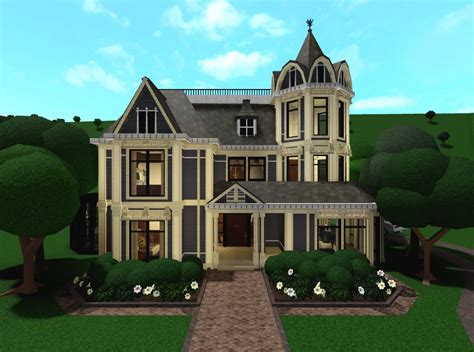 Old bloxburg house. 1. Designing The Porch Players can begin crafting the Porch by using the Basic Shapes to add a beautiful structure to their house. Building the Porch not only adds beauty to your house but also provides the feeling warm and inviting entrance. 