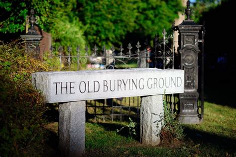 Old burying ground springfield ma.  Description Mechanic Street Cemetery, also...