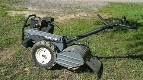 247.29931 (21AA404D299) - Craftsman Tiller (2012) (Sears) 247.29932 (21AB45M5099) - Craftsman Tiller (2010) (Sears) All models of Craftsman Tillers. Fix it fast with OEM parts list and diagrams.