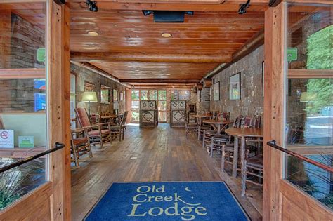 Old creek lodge. Service. 4.5. Value. 4.4. Travelers' Choice. Old Creek Lodge promises the best that nature has to offer in Gatlinburg with its unique mountain charm located at the entrance to the Great Smoky Mountains National Park. At Old Creek Lodge you’ll find state-of-the-art amenities among its traditional mountain craft decor and massive log beams. 