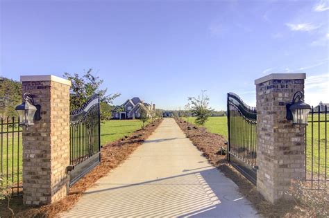 Zillow has 52 photos of this $1,050,000 5 beds, 4 baths, 4,088 Square Feet single family home located at 345 Old Farm Rd, Fayetteville, GA 30215 built in 2019. MLS #7262882.. 