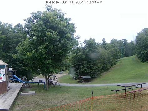 Popular web cameras: Old Forge in real time, 24 hours, nearby: Moos