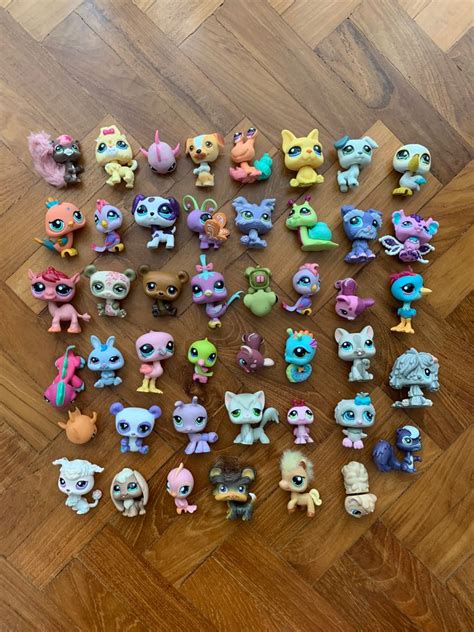 Old generation lps. Li'l Woodzeez Moosicalmoo Cow Family Figurines and Storybook Collectible Toys. Li'l Woodzeez. 13. $7.99 reg $10.99. Sale. When purchased online. of 50. Shop Target for new lps toys you will love at great low prices. Choose from Same Day Delivery, Drive Up or Order Pickup plus free shipping on orders $35+. 