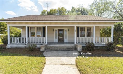 The home is a short walk away from the Roanoke river which is great 