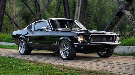 Old mustangs. Lifehacker is the ultimate authority on optimizing every aspect of your life. Do everything better. 