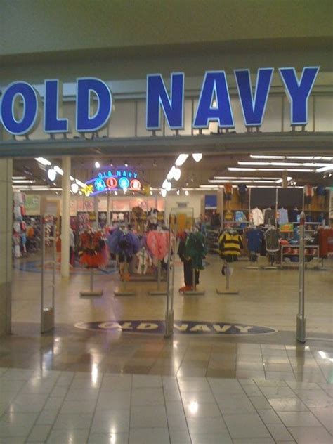 Come visit your local Old Navy at 5901 GALBRAITH 
