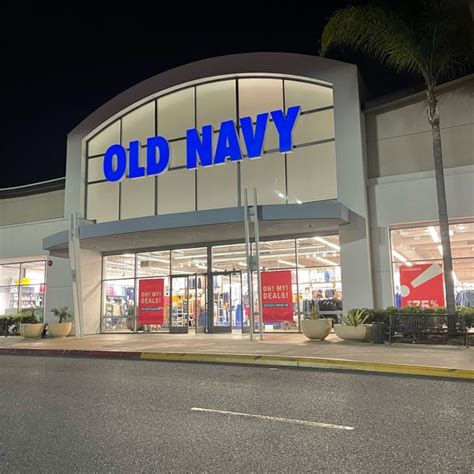 Old Navy Mission Valley West, SAN DIEGO. 289 