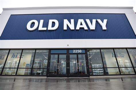 Old Navy provides the latest fashions at great prices for 
