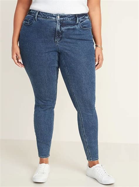 Old navy plus size jeans. Old Navy Mid-Rise Rockstar Super Skinny Jeans ($28, originally $40). Wide-leg jeans may be having a moment, but that's not to say skinny jeans … 