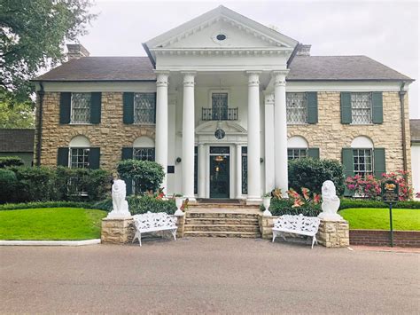 Old pictures of graceland. What is the current address of Graceland? 3764 Elvis Presley Blvd Memphis, TN 38116. 