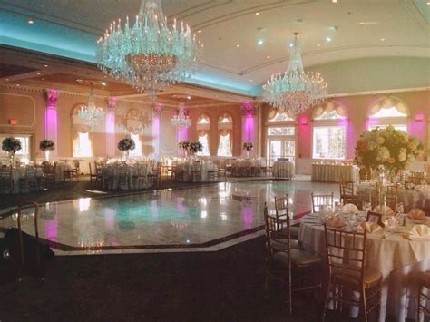 Old tappan manor. I had my entire wedding here at Old Tappan Manor. The venue is absolutely gorgeous. This place is so magical and beautiful. It truly made the wedding look like a luxurious and gra 
