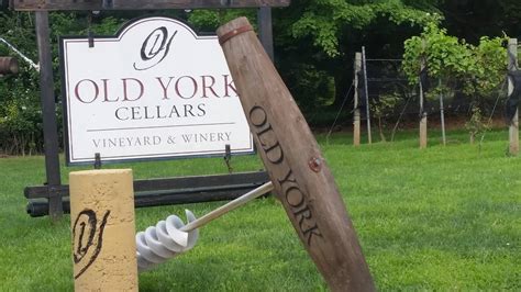 Old york cellars. 2. ›. ». Many varietals of Red and Rosé wines and blends to choose from. Cabernet Sauvignon, Merlot, Malbec, Syrah, Red Wine Blends, Blush wine, Rose wine and more. 