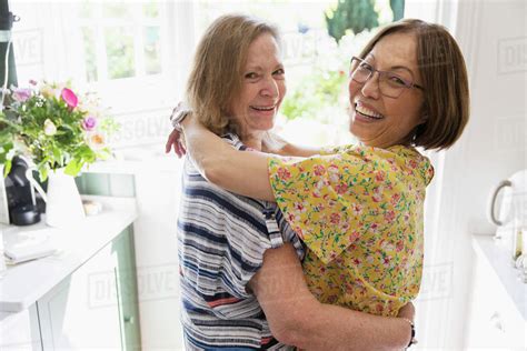 Older Lesbian Dating: Love Knows No Age Limit