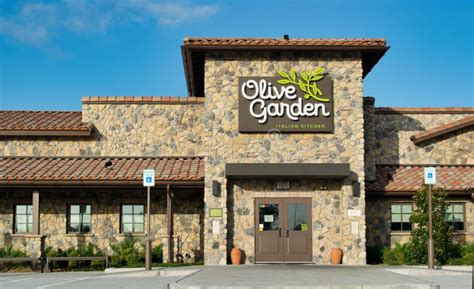 Olive garden augusta ga. 530 cal. - 1,300 cal. Add. 2,000 calories a day is used for general nutrition advice, but calorie needs vary. (V) Vegetarian Options. Discover the Olive Garden Classic-entrees menu and place orders ToGo! Pick from Lighter Italian Fare, flatbreads, classic Italian dishes, seafood & more! 