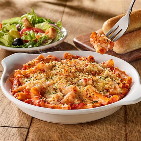Olive garden clarksburg wv. If you’re a fan of Italian cuisine, then you’ve probably heard of Olive Garden. This popular restaurant chain is known for its delicious pasta dishes, salads, and breadsticks. Howe... 