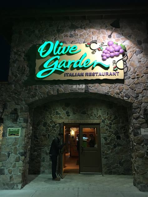 Olive garden danvers. Inspired by Italian generosity and love of amazing food, our menu has something for everyone and features a variety of Italian specialties, including classic and filled pastas, chicken, seafood and beef. 