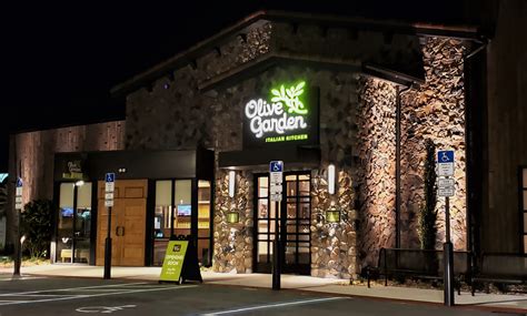 Olive Garden - Fashion Place Mall. 6305 South State St , Murray, UT 84107. (801) 269-8138. Olive Garden - Valley Fair Mall. 3515 Constitution Blvd , West Valley, UT 84119. (801) 955-1034. Olive Garden - Sugarhouse. 2272 S 1300th East , Salt Lake City, UT 84106.. 